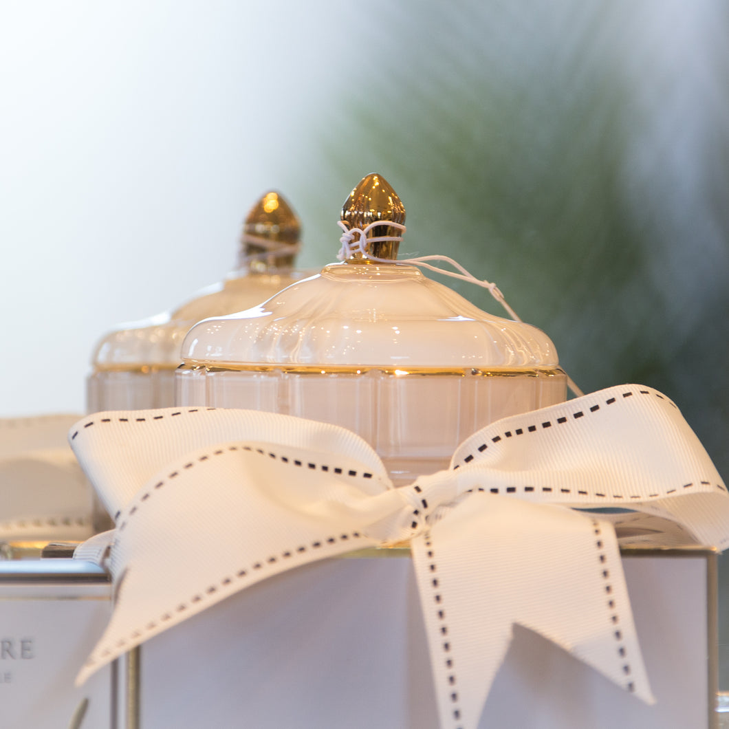 Jasmine Flower Tea Fragranced Art Deco Candle with Gift Box